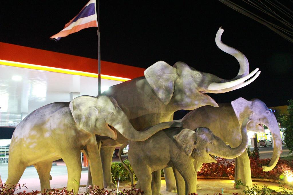 The Lephant Hotel Surat Thani Eksteriør bilde