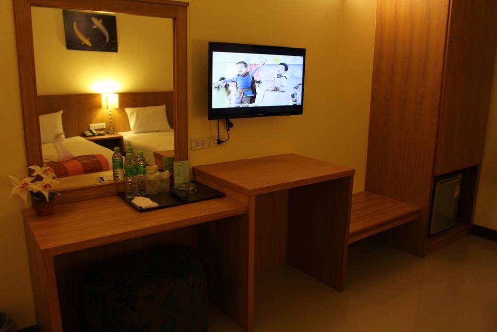 The Lephant Hotel Surat Thani Eksteriør bilde